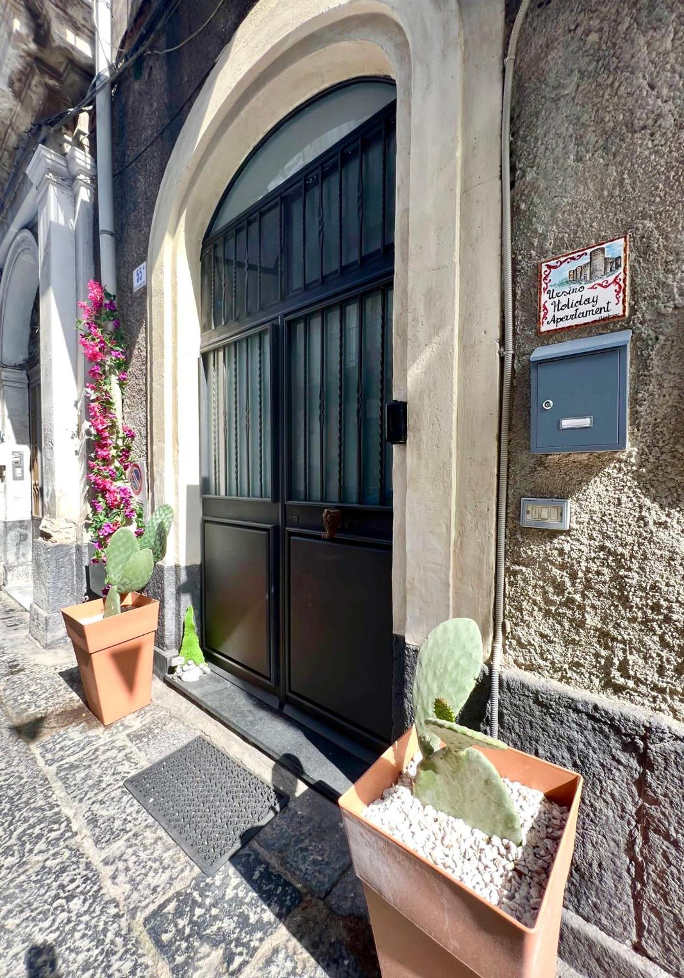 Ursino Holiday Apartment CTA Exteriör bild