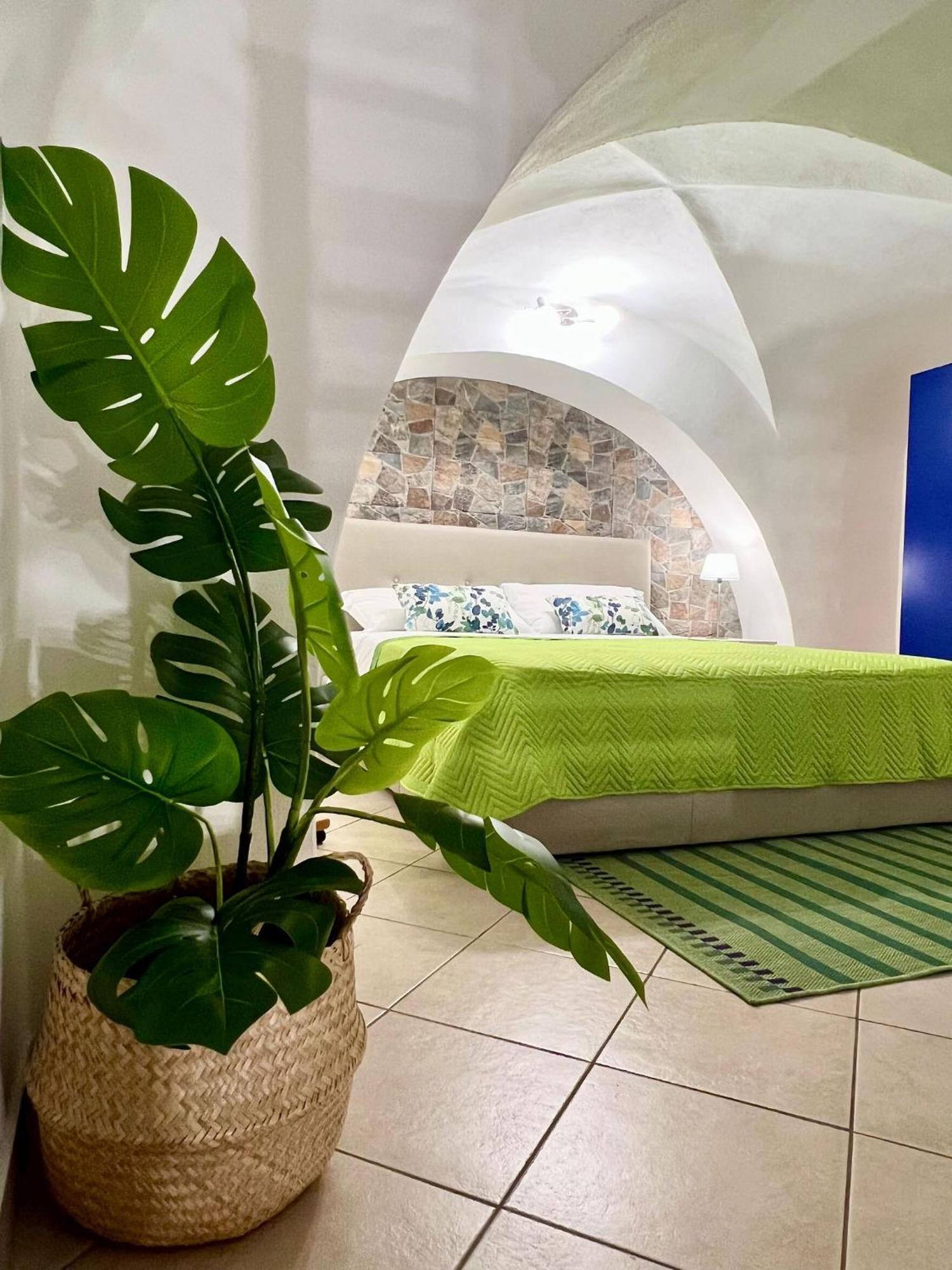 Ursino Holiday Apartment CTA Exteriör bild